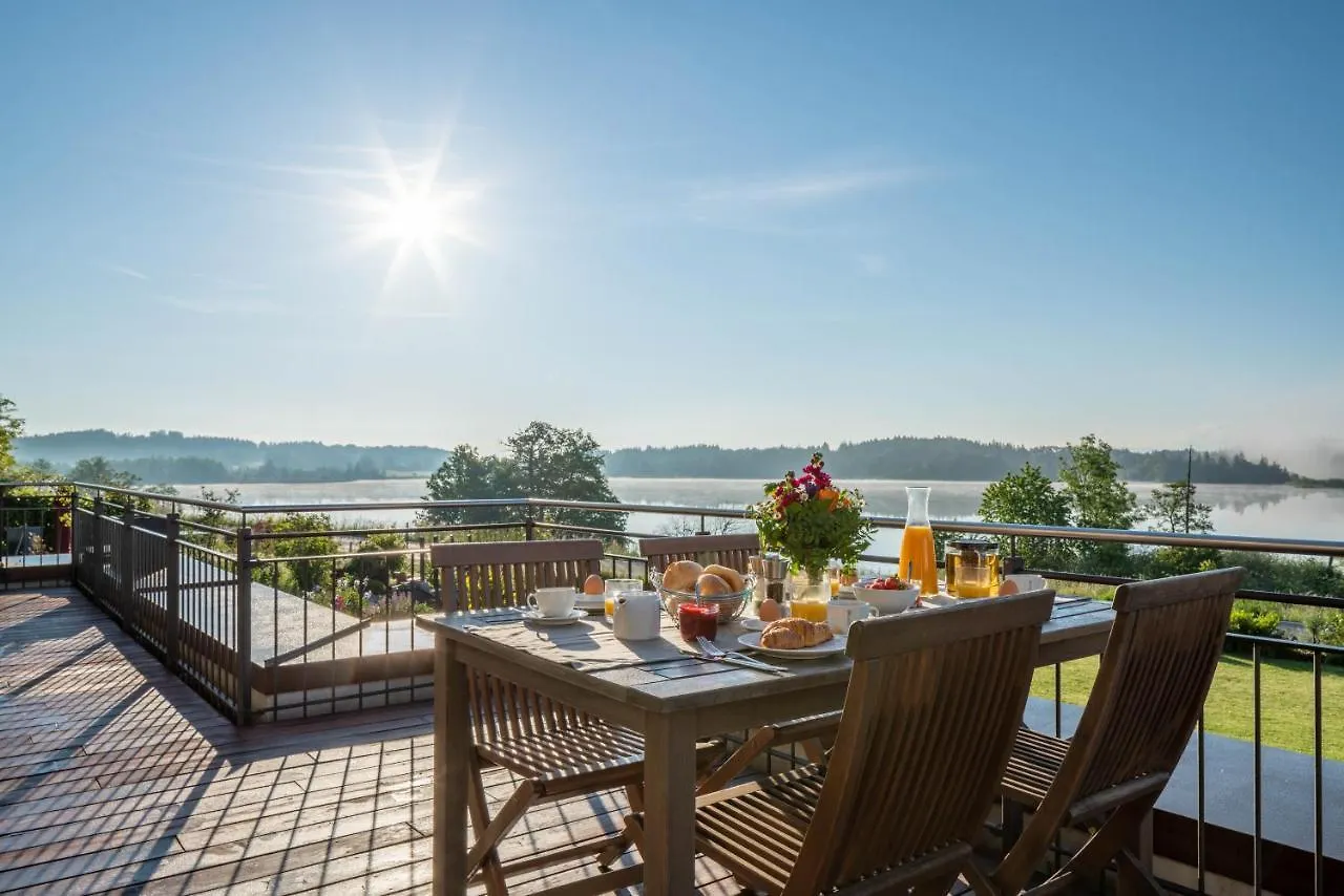 Lebensart Am See Bad Endorf Apartment